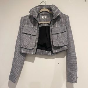 Plaid grey cropped jacket. Size S